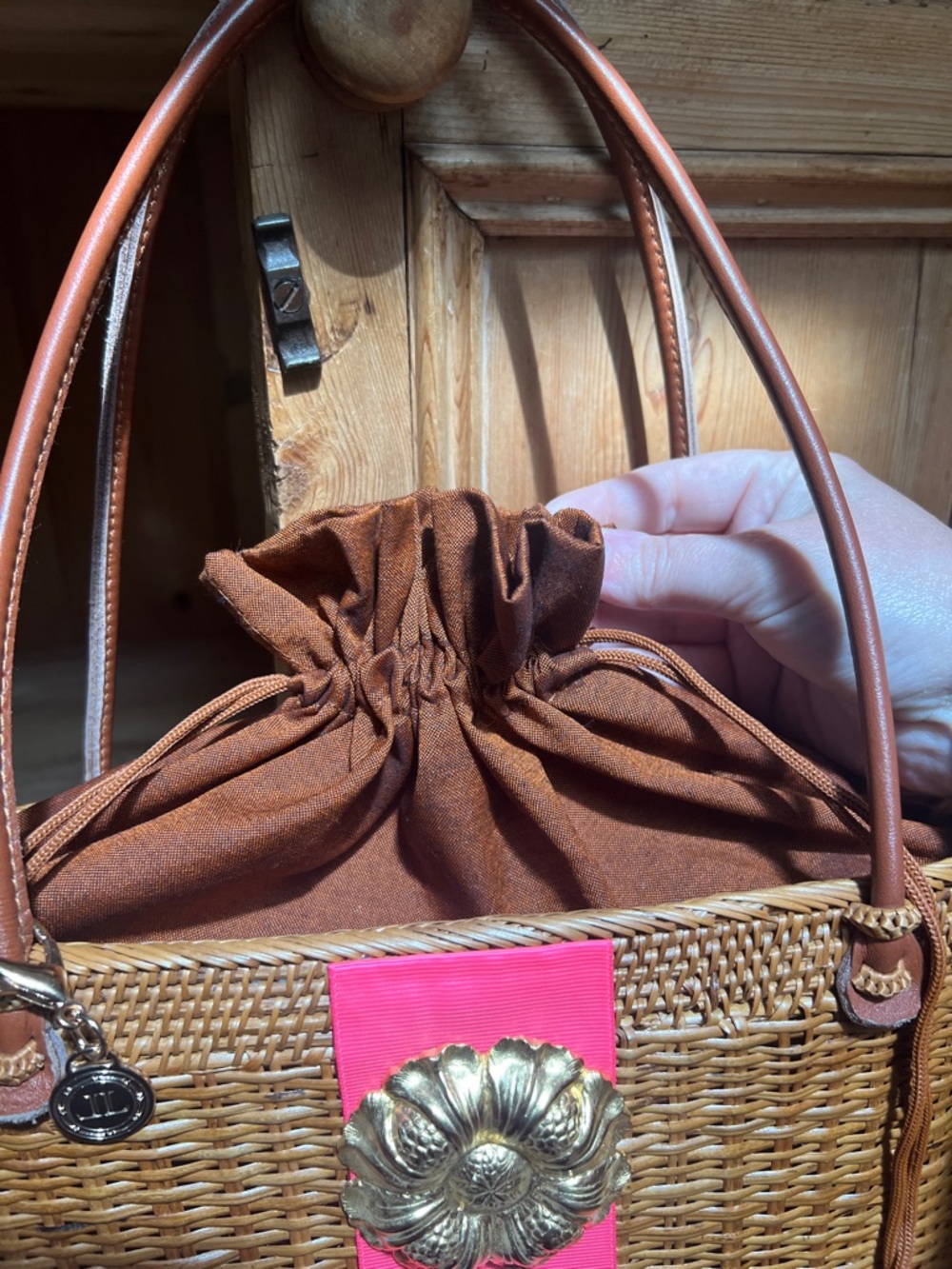Lisi Lerch Bosom Buddy Poppy Woven Bag - Picture 3 of 10